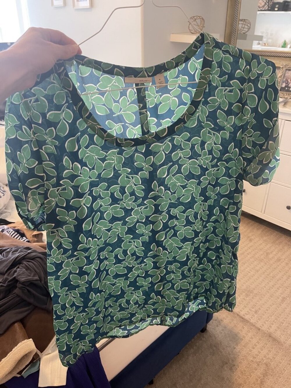 Halogen Green Leaf Print Scoop Neck Blouse Short Sleeve Sz M $69 Retail